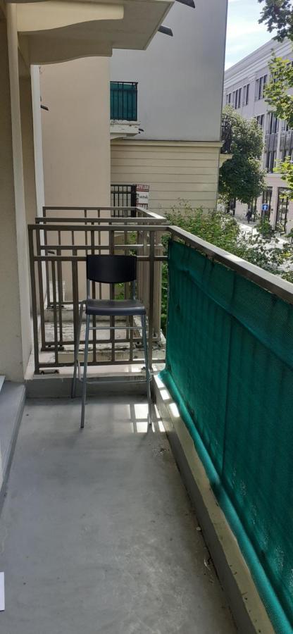 Appartement Cosy Pres Du Rer شيسي المظهر الخارجي الصورة