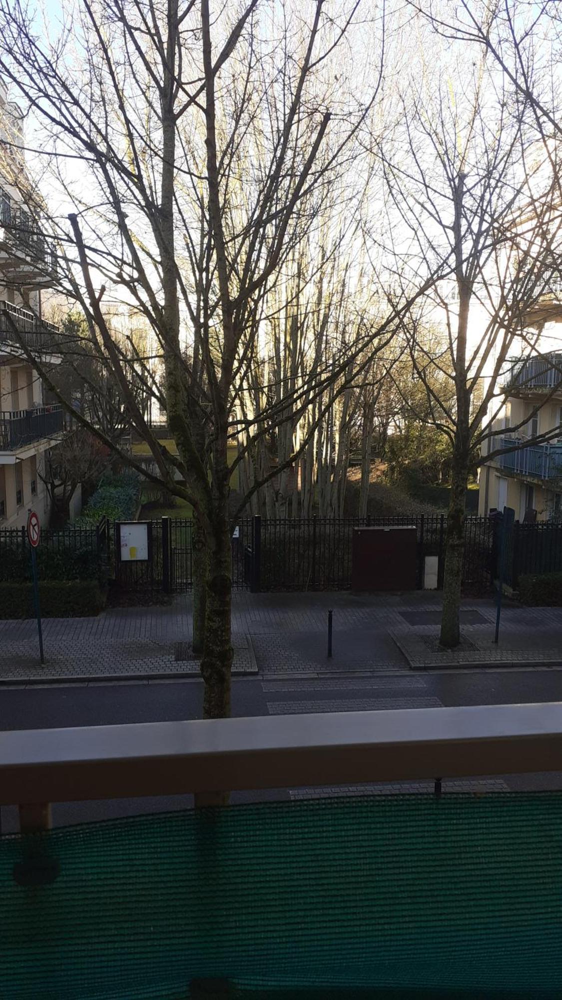 Appartement Cosy Pres Du Rer شيسي المظهر الخارجي الصورة