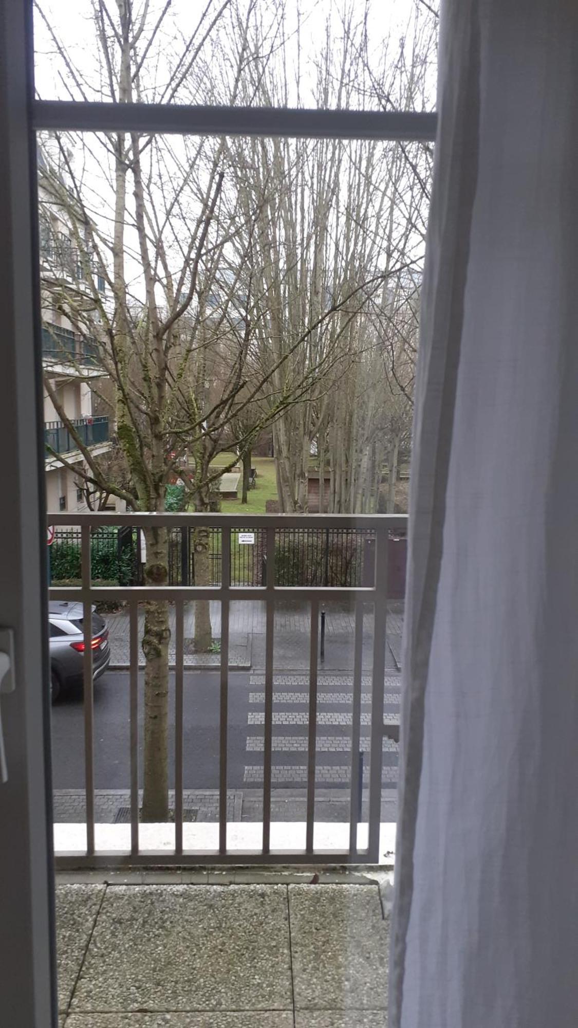 Appartement Cosy Pres Du Rer شيسي المظهر الخارجي الصورة
