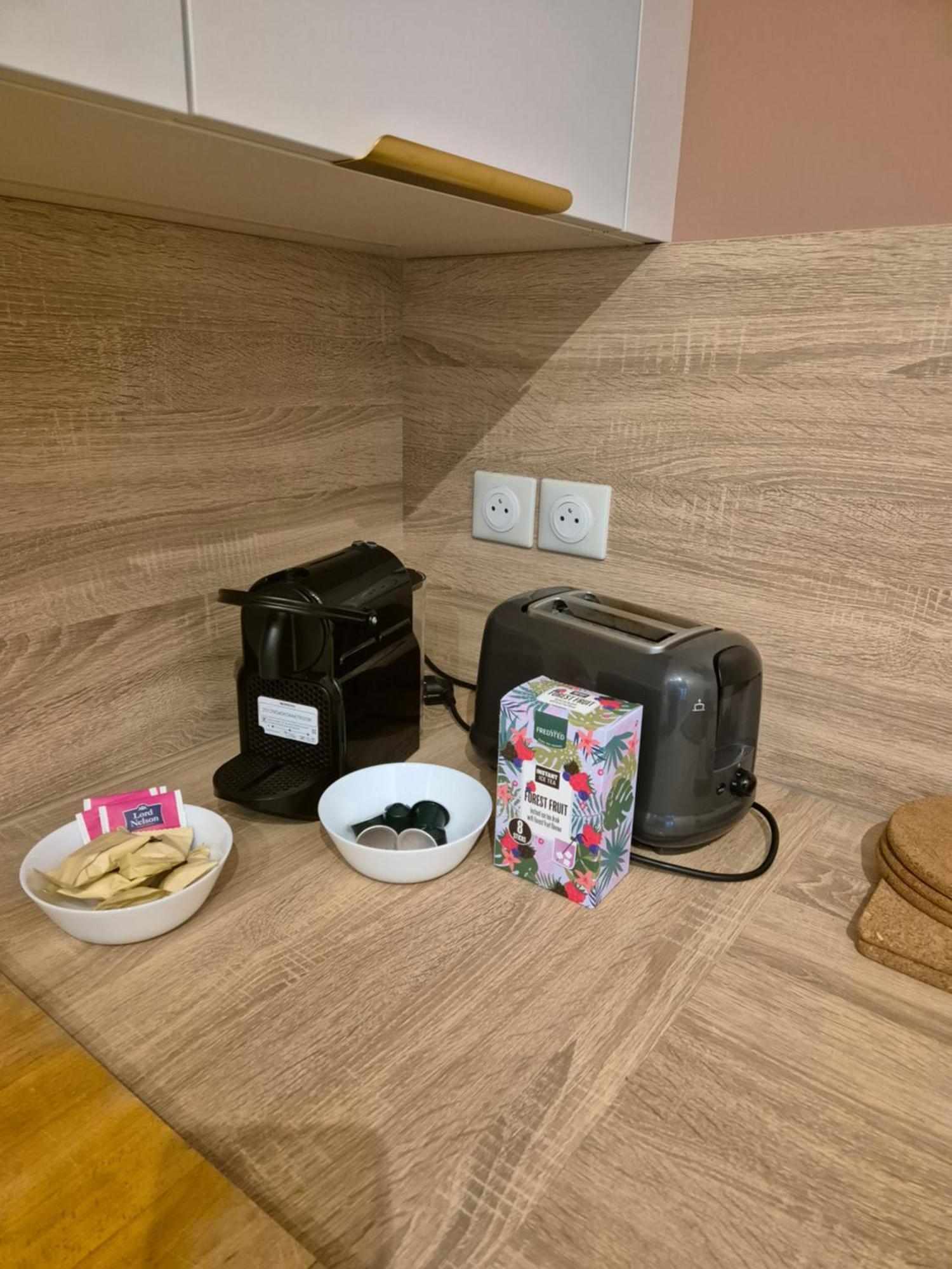 Appartement Cosy Pres Du Rer شيسي المظهر الخارجي الصورة