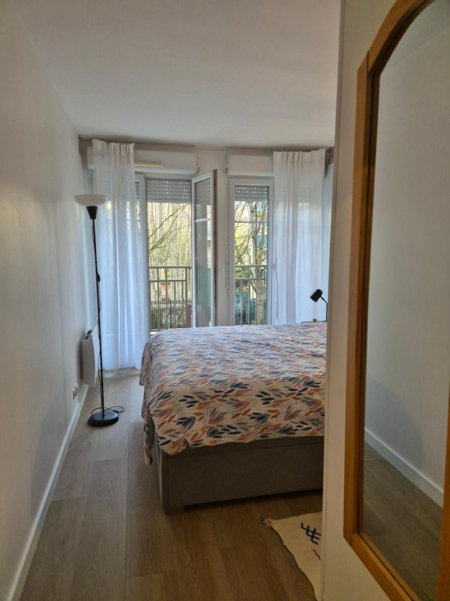 Appartement Cosy Pres Du Rer شيسي المظهر الخارجي الصورة